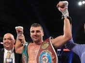 Гвоздик нокаутировал Бейкера