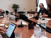 Яресько обсудила финансовые реформы с комиссаром ЕС