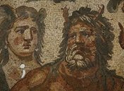 В Турции обнаружена мраморная мозаика возрaстом в 1700 лет