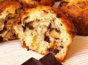 Рецепт дня: маффины с бананами и черным шоколадом