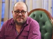 Совладелец "Dream Town" укололся российской "вакциной" от коронавируса