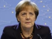 СМИ: Меркель побеждает русского медведя 