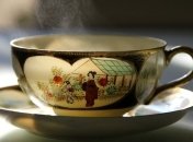 Лікар пояснила, чому перед сном потрібно пити зелений чай