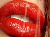 Новый тренд - красная помада