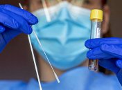 Кілька сотень за виїзд з країни: на Дніпропетровщині розсекретили аферу медиків і туроператорів