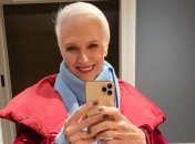 Ну и что, что 71: мать Илона Маска вышла на подиум на 15-сантиметровых каблуках
