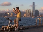 В Гонконге из-за тайфуна "Ютор" закрыты школы и офисы