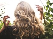 Що потрібно робити, щоб волосся було довше чистим