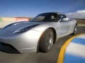 Tesla в полтора раза увеличит запас хода первой модели