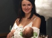 Валентина Хамайко показала, как справляется с маленьким сыночком