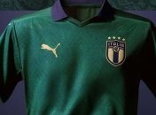 Ренесанс: сборная Италии представила зеленую форму (Фото, Видео)