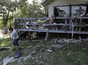 В Техасе река смыла гостевой дом с 13 постояльцами