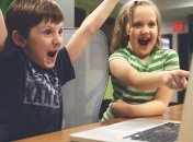 Исследование опровергло факт того, что гаджеты плохо влияют на детей