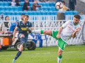 Фанаты Карпат пригрозили игрокам своей команды (Видео)