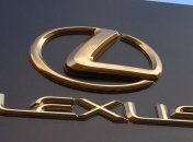 Чтобы не отставать от конкурентов: Lexus готовит обновление модельного ряда