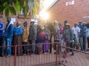 В Зимбабве проходят первые президентские выборы