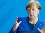 Меркель считает, что ситуация с коронавирусом "обманчива"