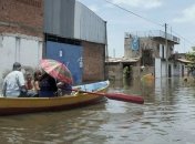 Сильнейшее наводнение в Южной Америке: тысячи людей покинули свои дом