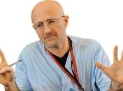 Итальянский хирург нашел способ пересадки головы