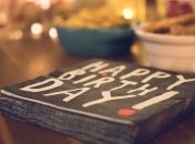 Красивые поздравления с днем рождения на 29 сентября: стихи, проза, открытки