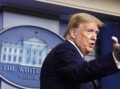 "Поможет безработным американцам": США приостановят выдачу "грин-карт"