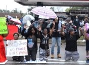 В городе Фергюсон возобновились столкновения жителей с полицией