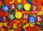 Короткие поздравления с Днем рождения на 20 августа