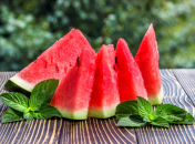 Любимый арбуз можно есть не только летом - его можно закрыть на зиму