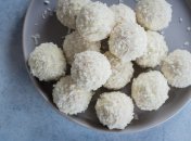 Творожно-кокосовые шарики с курагой "Шепот ангела"