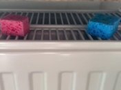 Смоченные губки на радиаторах спасут ваш уют в доме