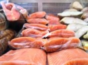 Вспышка ботулизма: из супермаркетов Львова изъяты опасные рыбные продукты