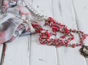 Трендовые аксессуары 2020: самые модные украшения весенне-летнего сезона