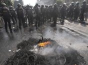 В Индонезии начались массовые беспорядки после выборов