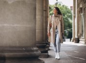 Модний лук з широкими джинсами додасть градус стилю у ваш образ