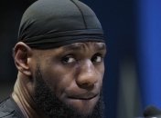 Лейкерс принял шокирующее решение по ЛеБрону