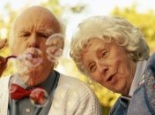 С возрастом люди превращаются из "сов" в "жаворонков"