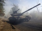 Из-за взрыва танка пострадали трое украинских военных