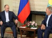 Путин обсудил с Назарбаевым ситуацию в Украине