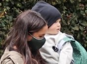 Беременная Меган Маркл с сыном Арчи на руках попала на свежие фото