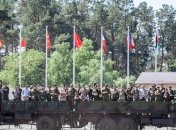 Национальная гвардия Украины показала технику и умения бойцов (Видео)