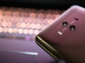 Huawei показали смартфон с необычной камерой