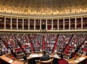 Национальная Ассамблея Франции вынесла вотум доверия правительству