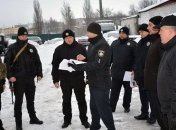 Поліцейські ООС провели рейд і виявили можливих спільників окупантів (Відео)