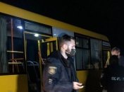 В Бердянске второй раз за неделю обстреляли маршрутку: внутри были люди (фото, видео)