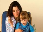 Из-за пассивного курения у детей скачет давление