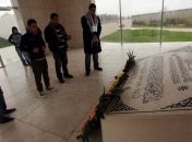 Начались работы по вскрытию мавзолея Арафата