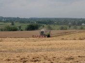 Рада поддержала закон о коллективной собственности на землю