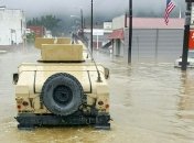 Мощнейшее за 100 лет наводнение в Западной Вирджинии унесло жизни 23 людей