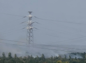 Дым от лесного пожара возле Запорожской АЭС 25 августа