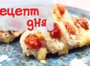 Рецепт дня: Сочная куриная грудка с помидорами и сыром